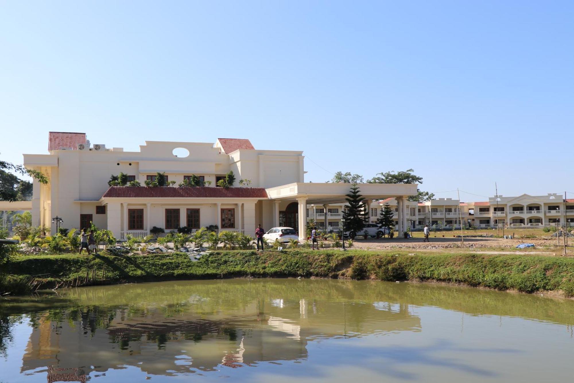 Royale De' Casa Resort Казіранґа Екстер'єр фото