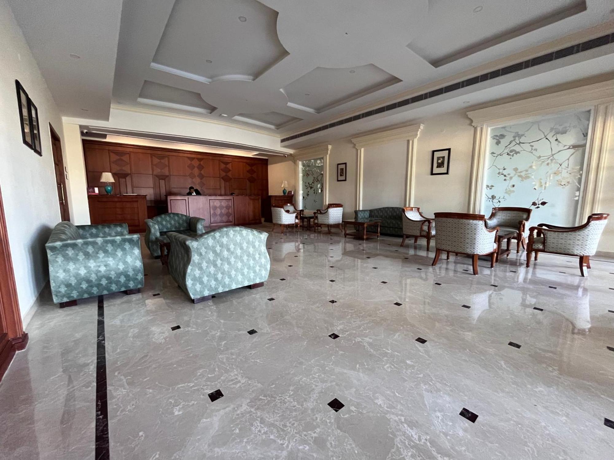 Royale De' Casa Resort Казіранґа Екстер'єр фото